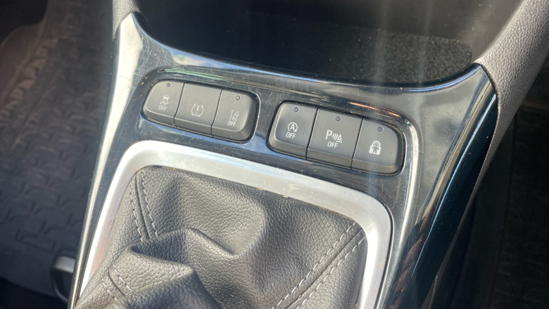 Vauxhall Crossland 1.2 Turbo Griffin 5dr Petrol Hatchback